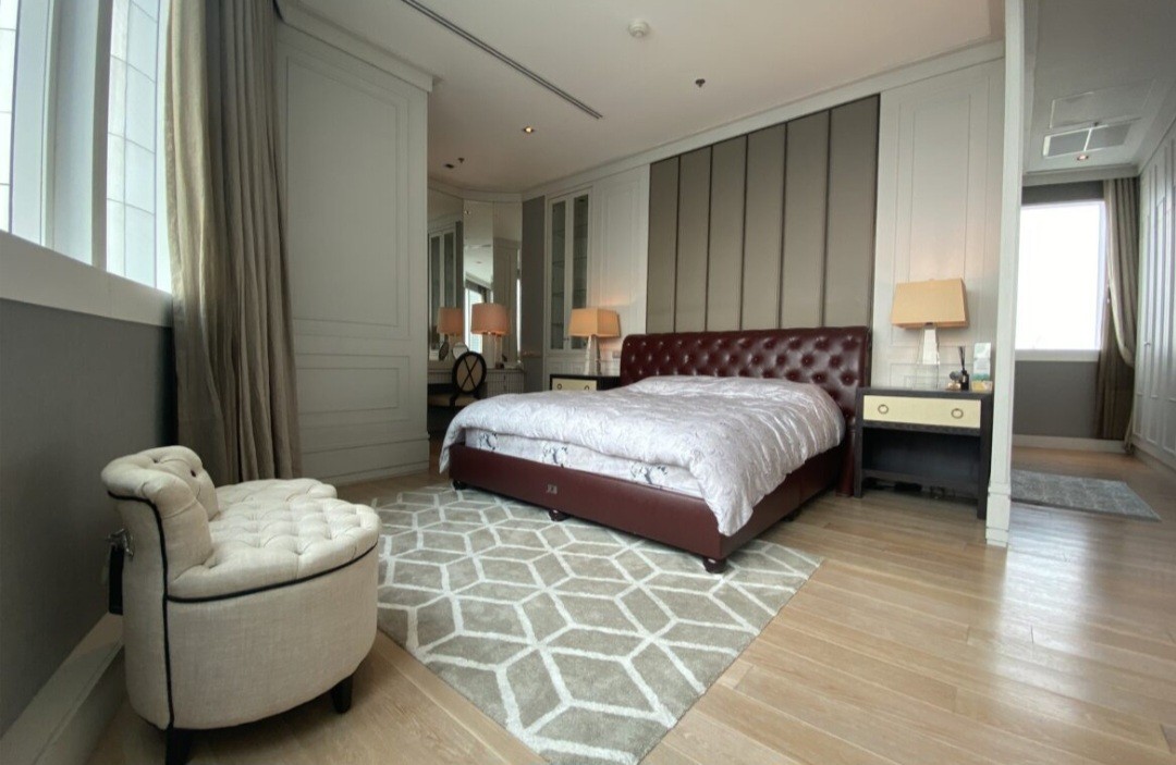 ให้เช่า millenium Residene (Penthouse)